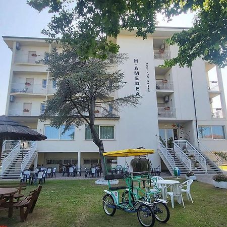 Hotel Amedea チェルヴィア エクステリア 写真