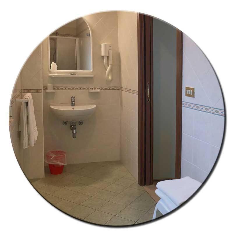 Hotel Amedea チェルヴィア エクステリア 写真