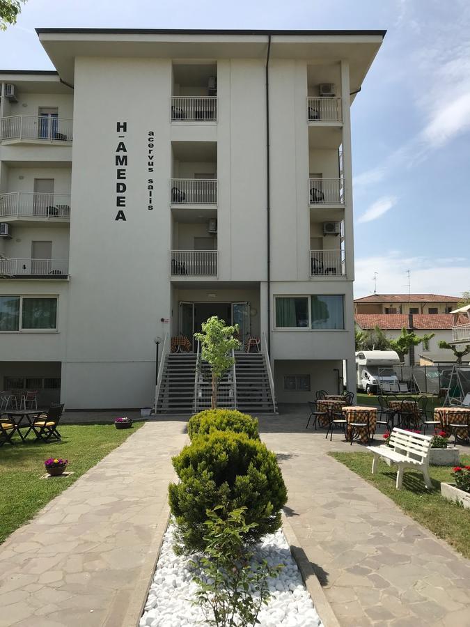 Hotel Amedea チェルヴィア エクステリア 写真
